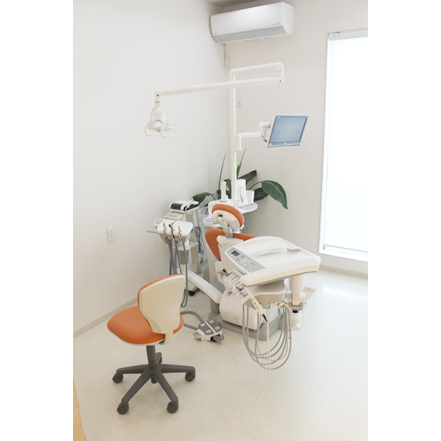 個室診療室：プライバシーに配慮した個室の診療室もご用意しております。